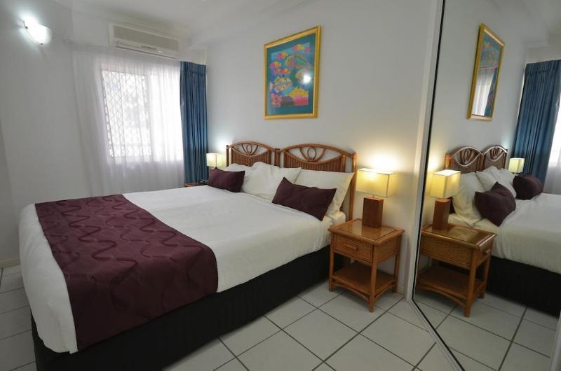 Beachfront Apartments On Trinity Beach Ngoại thất bức ảnh
